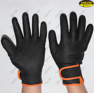 Foam nitrile full coated oil resistant gloves with hasp