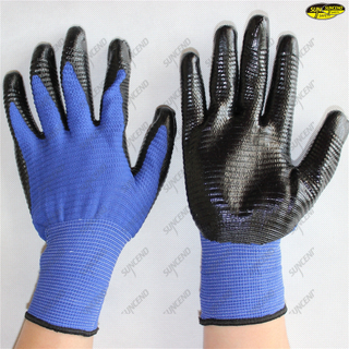 Good grip smooth nitrile worker gloves