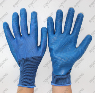 Nylon coated blue latex embossing on palm safety gloves