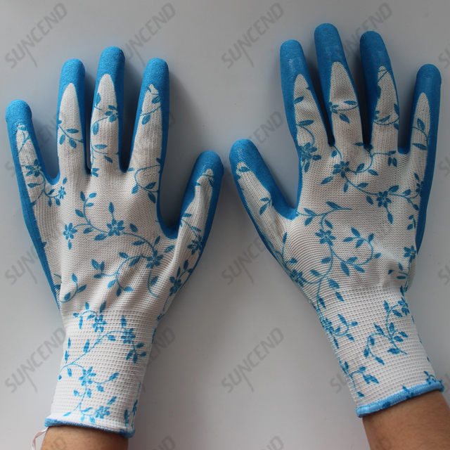 Seamless Polyester/nylon Liner Latex Coated Foam Finish Safety Gloves 