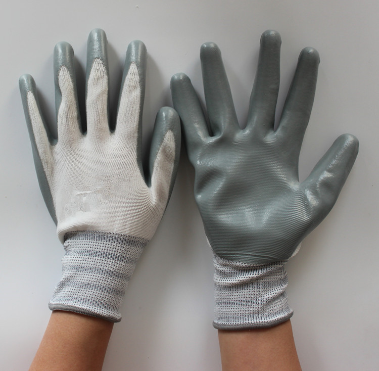 Grey nitrile coated white nylon safety gloves