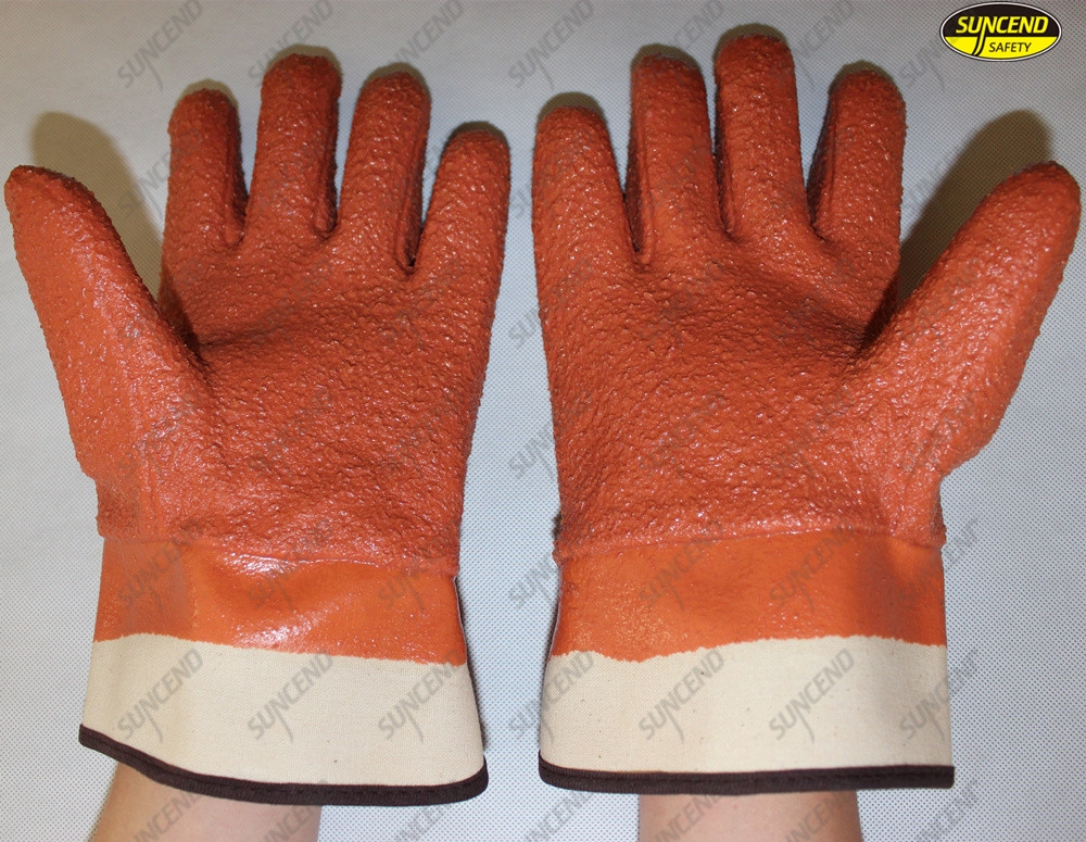 Mechanical industry PVC dipped waterproof safety cuff work gloves 
